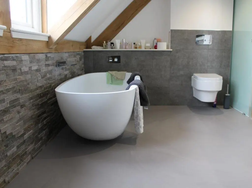 Concrete style resin flooring for bathroom
